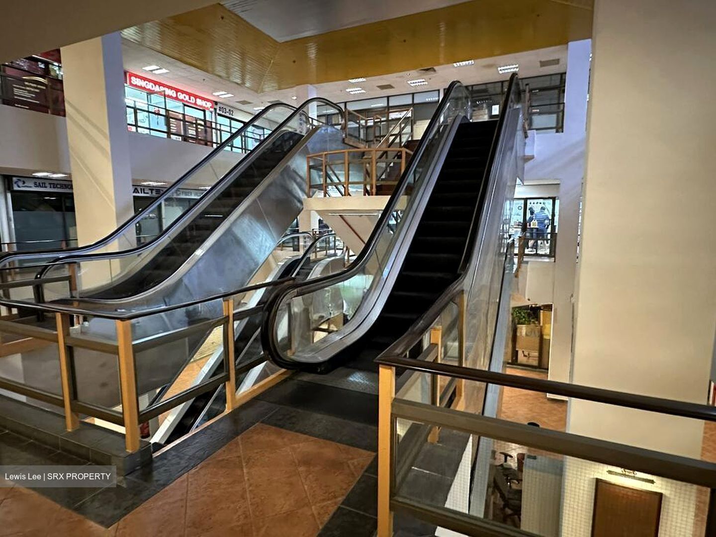 Jalan Besar Plaza (D8), Shop House #511349461